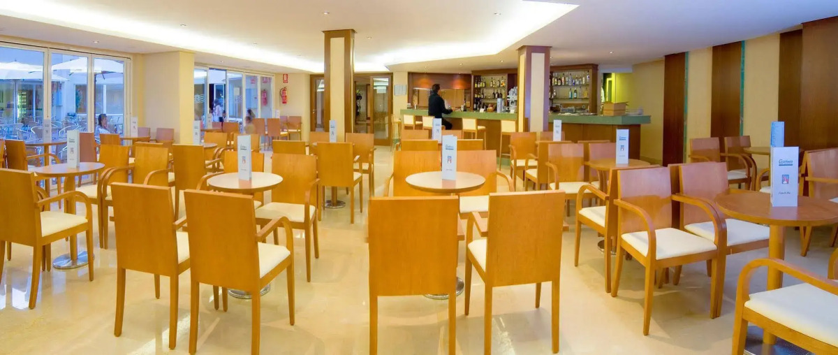 Отель RH Casablanca & Suites