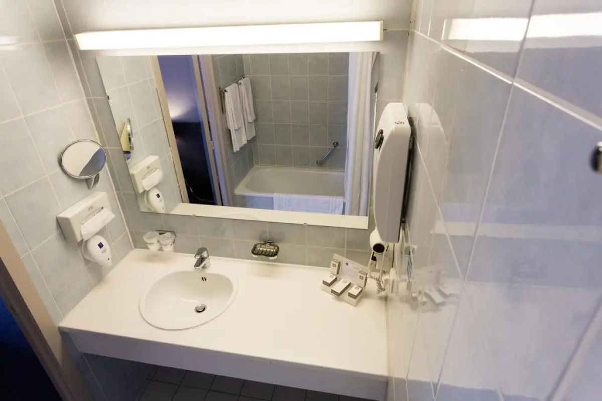 Leonardo Hotel Charleroi