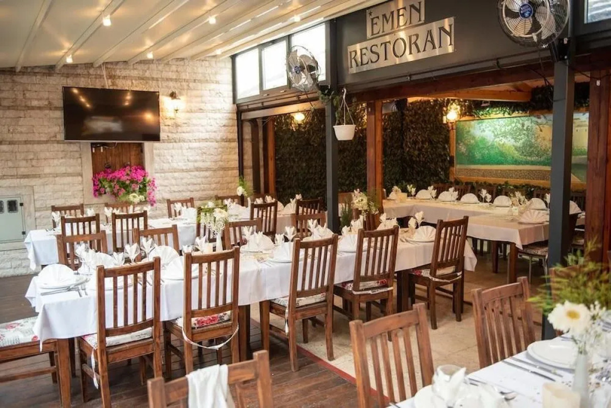 Hotel Emen