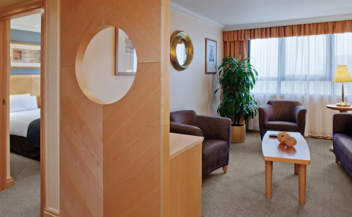 Holiday Inn London Kensington Forum