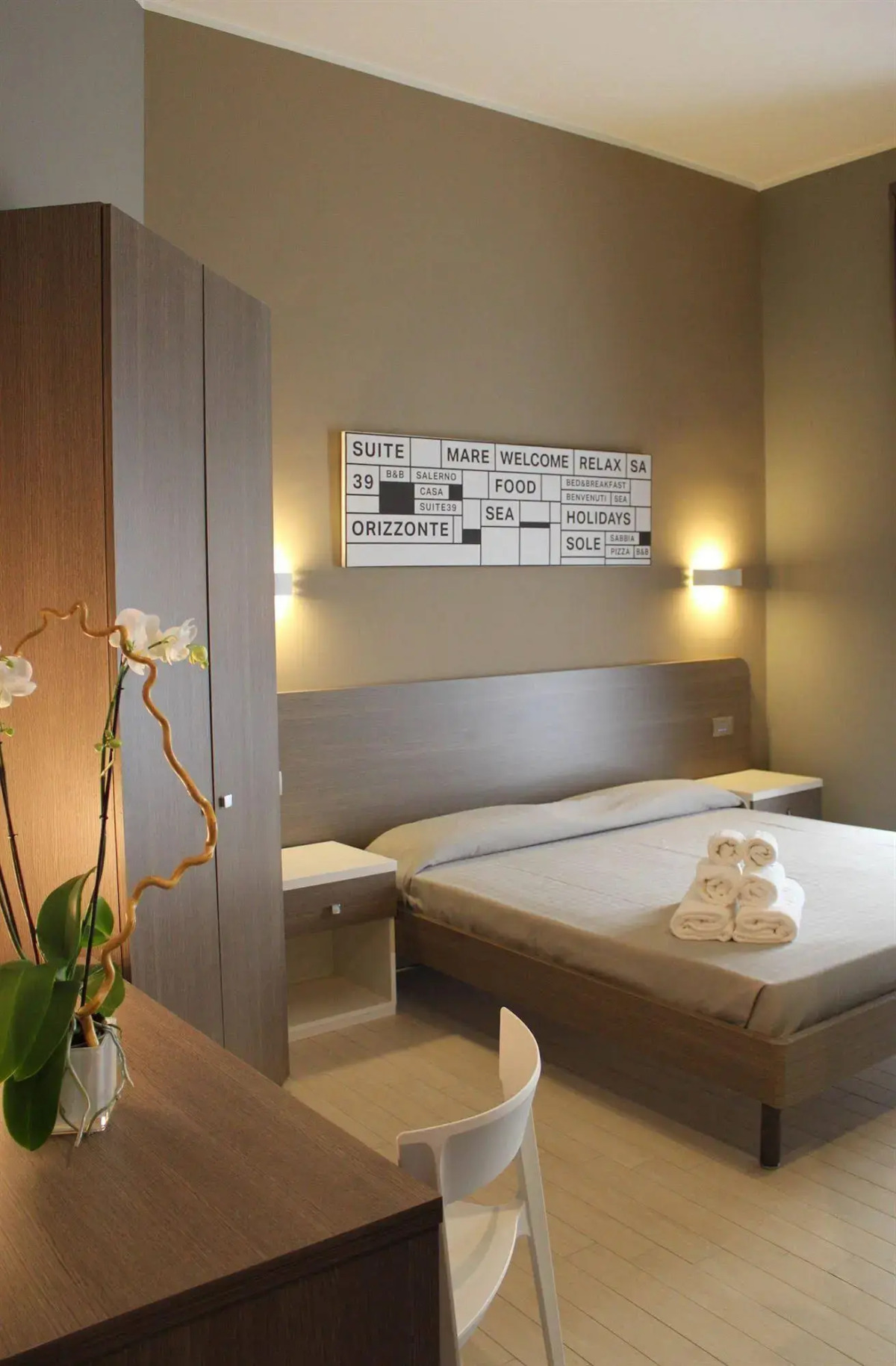 Suite 39 Guest House