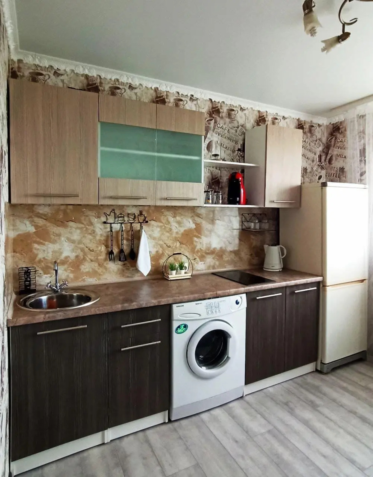 Две Подушки на улице Дуки 25