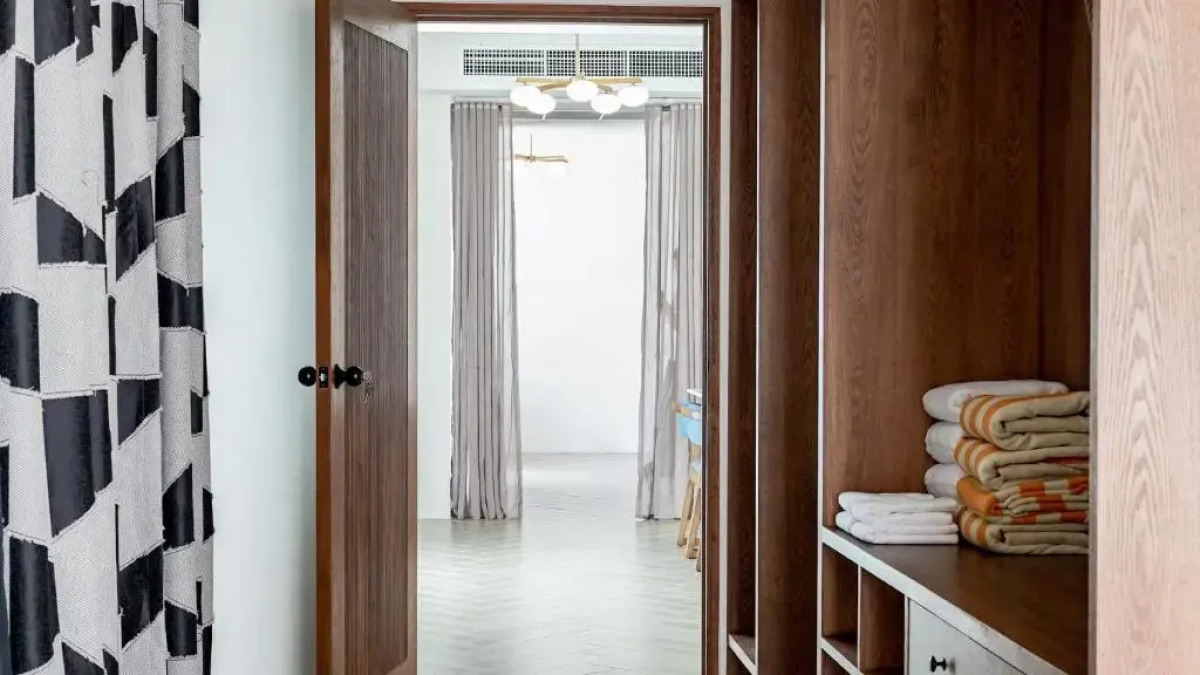 Sugar Marina POP, Kata Beach