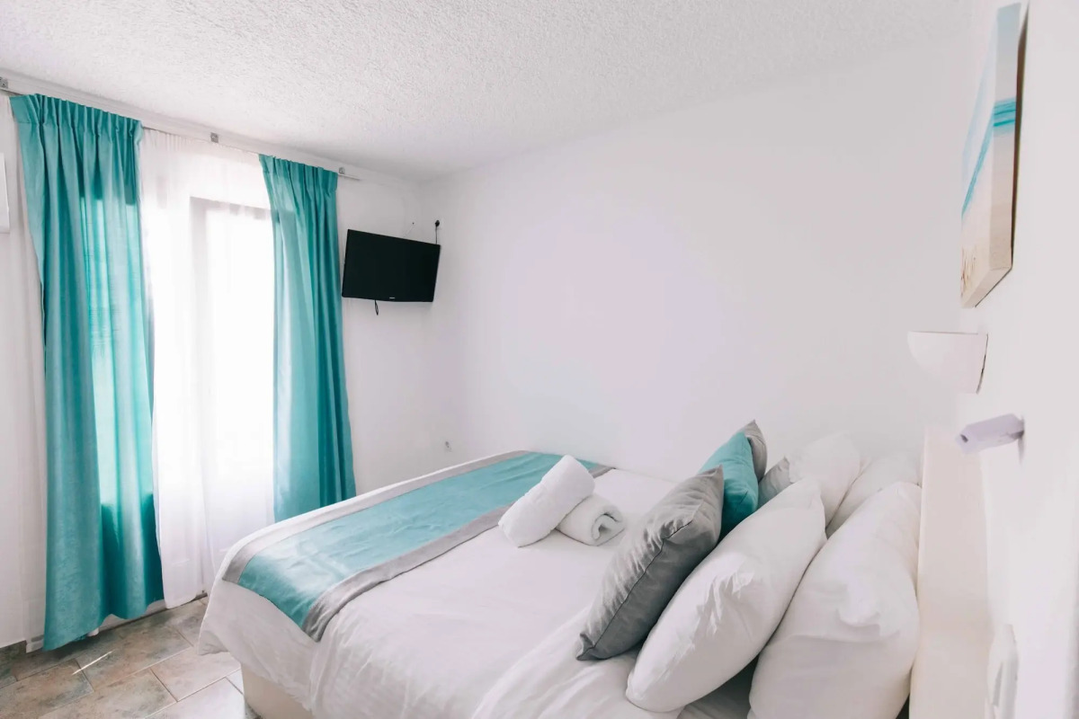 Kafieris View Hotel - Adults Only