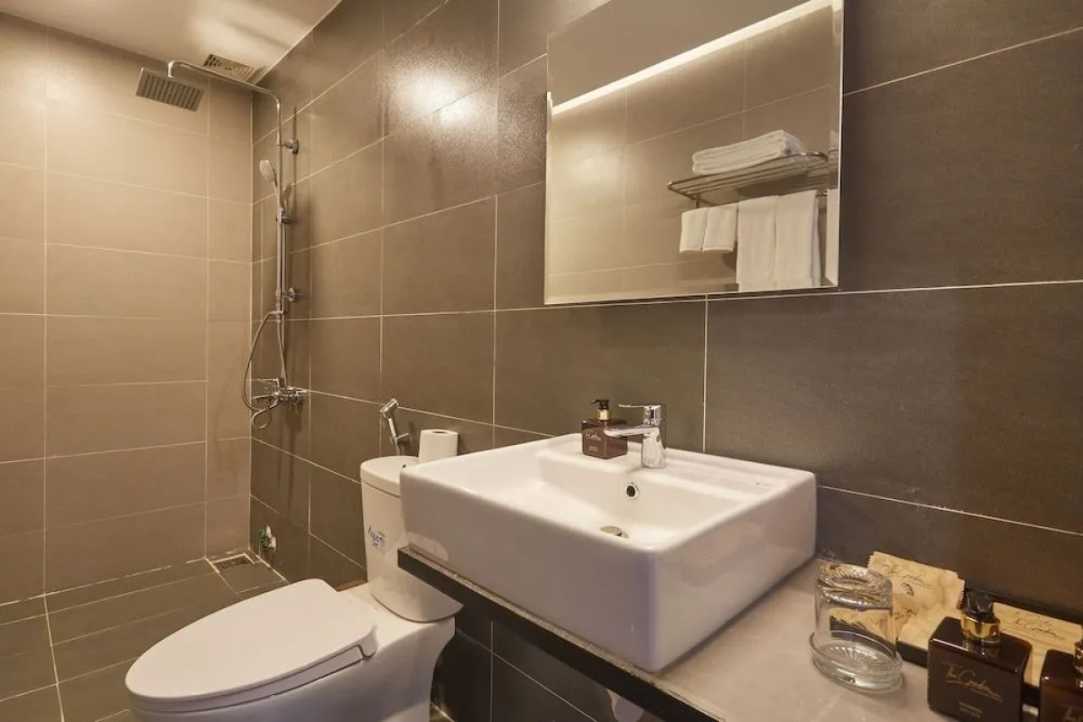 The Garden Capsule Hotel