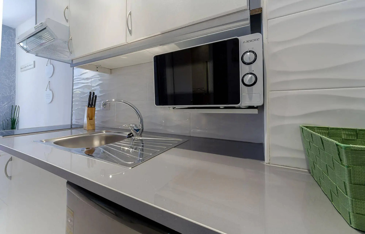 Seguro De Sol Studios