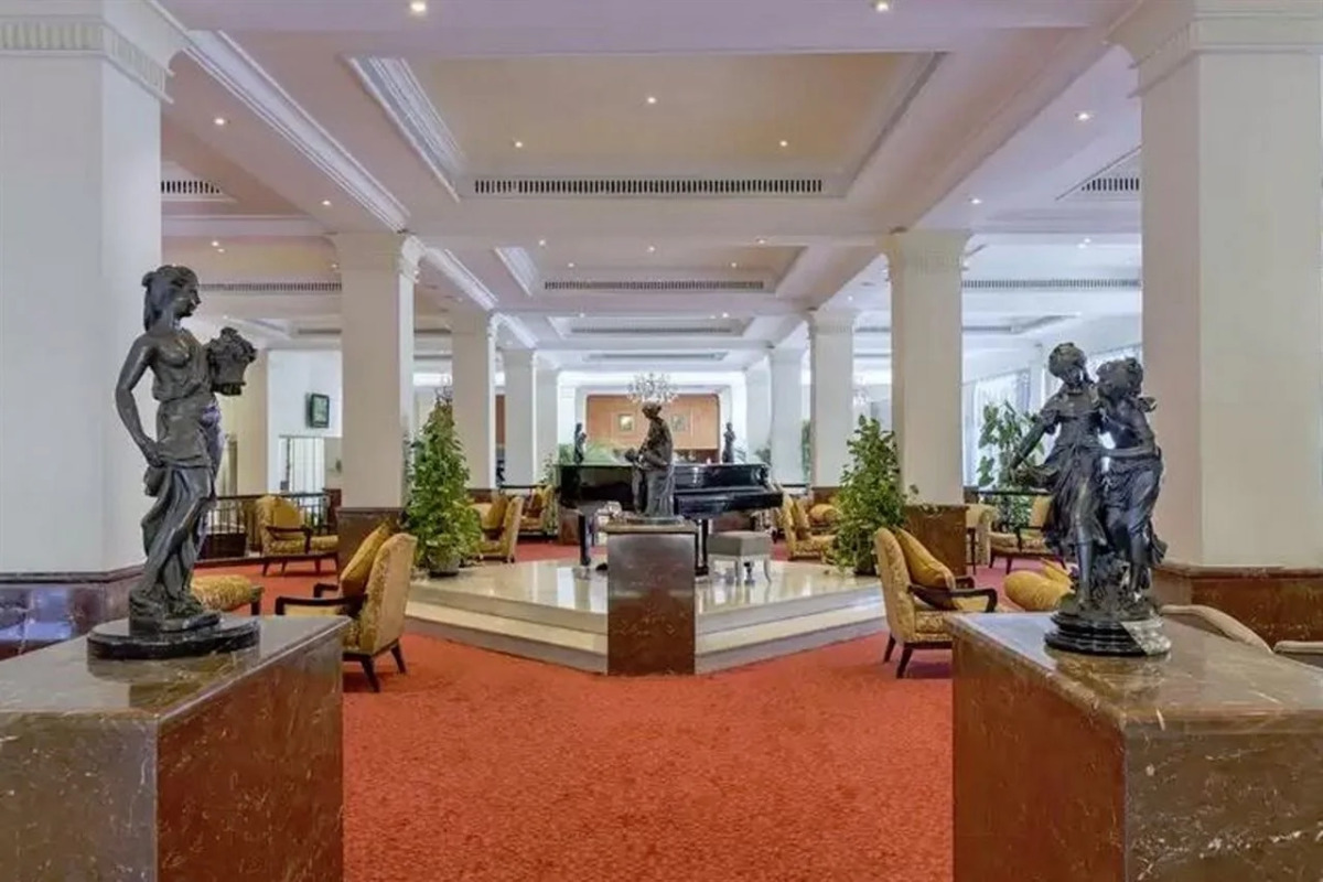 Seven Seas Hotel Blue