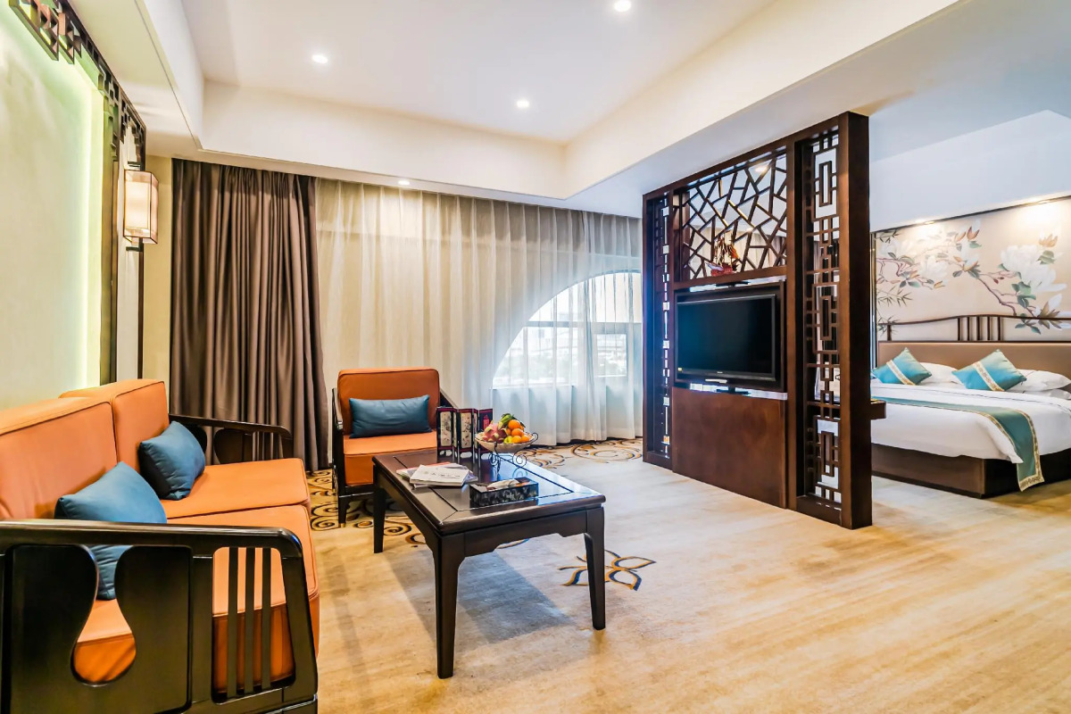 Guangdong Victory Hotel - Free shuttle bus to exhibition center during Canton Fair