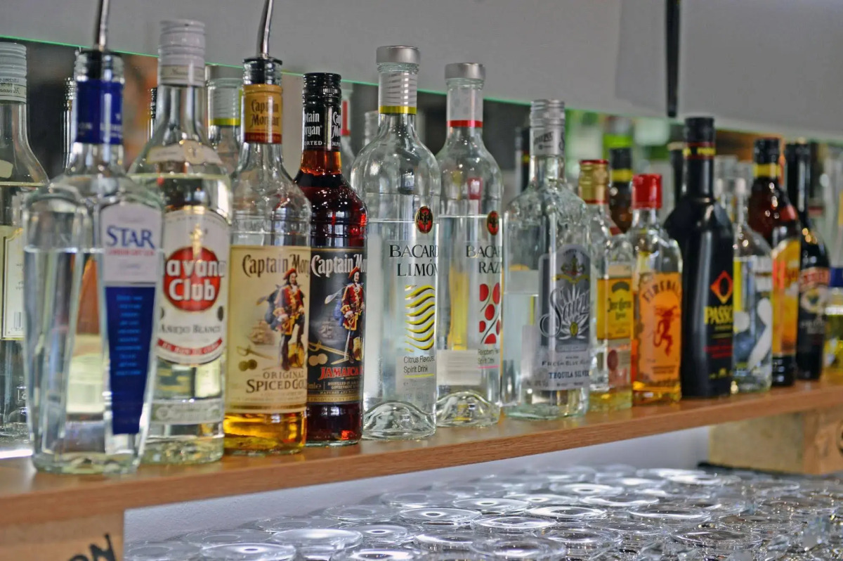 Spoton Hostel & Sportsbar