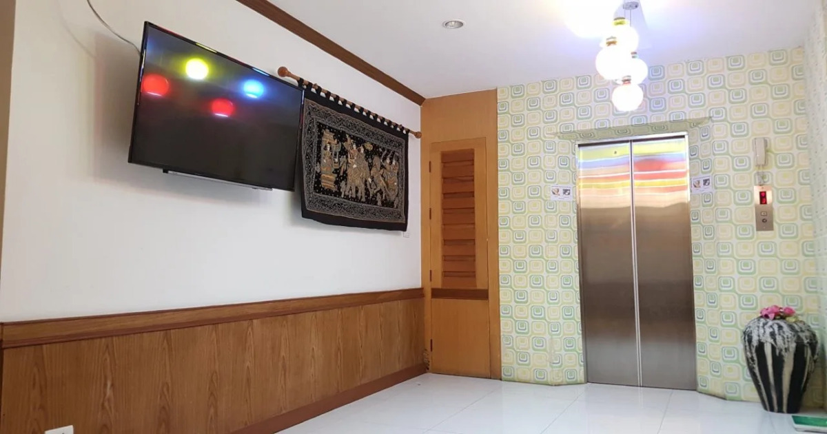 Green Harbor Hotel & Service Apartment