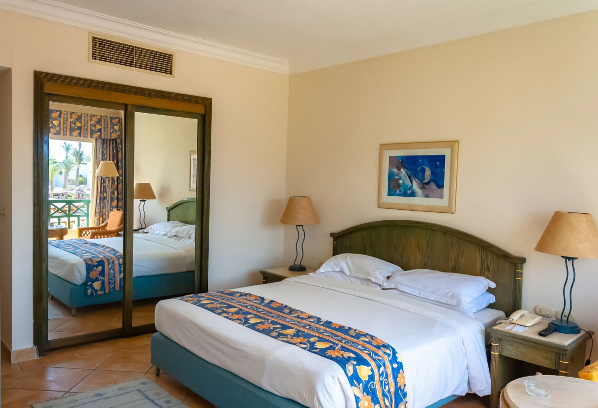 Coral Beach Resort Montazah