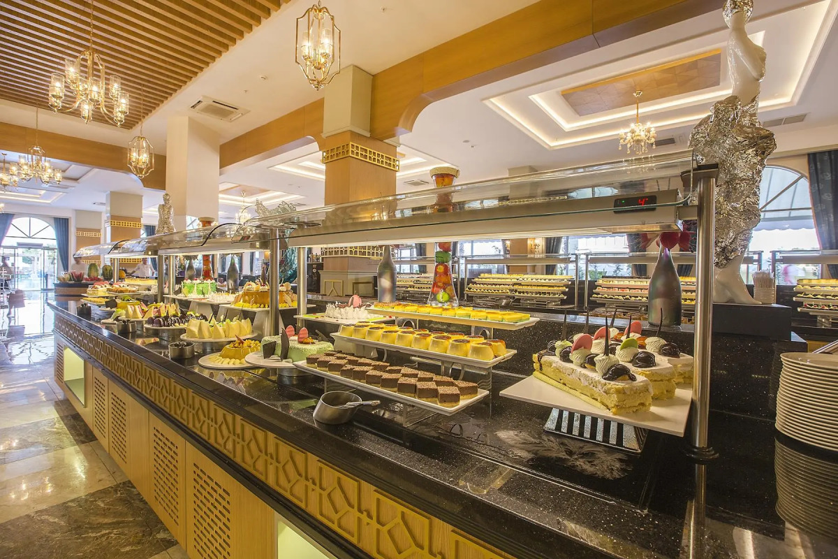 J'adore Deluxe Hotel & Spa