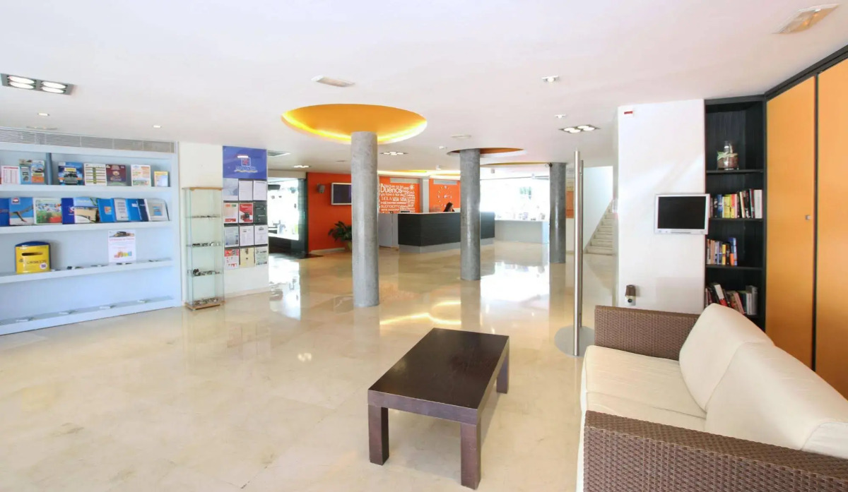 Aparthotel Esmeraldas