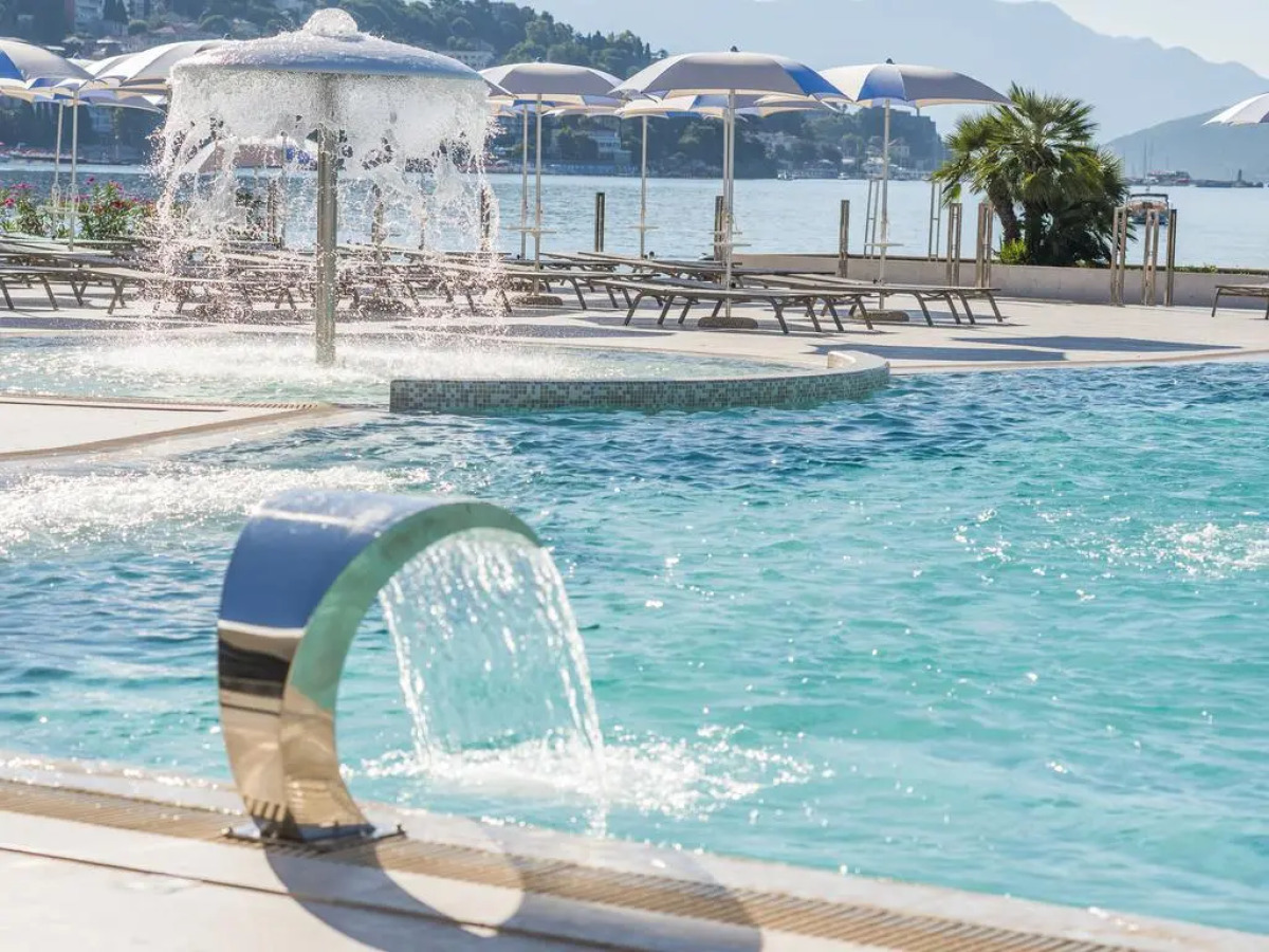 Palmon Bay Hotel & Spa