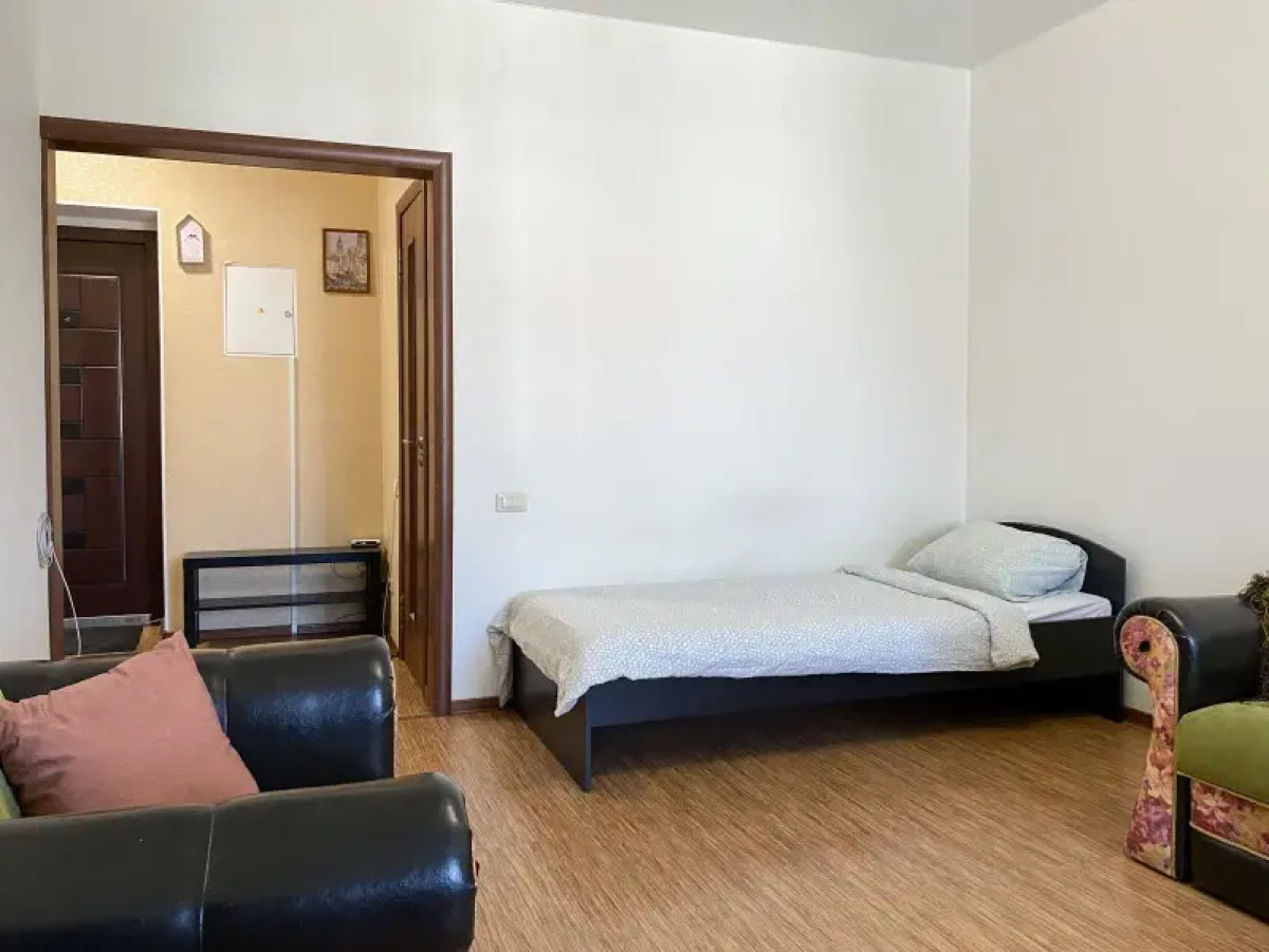 UT Меридианная 3