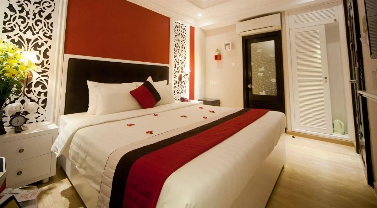 Lavender Central Hotel & Spa