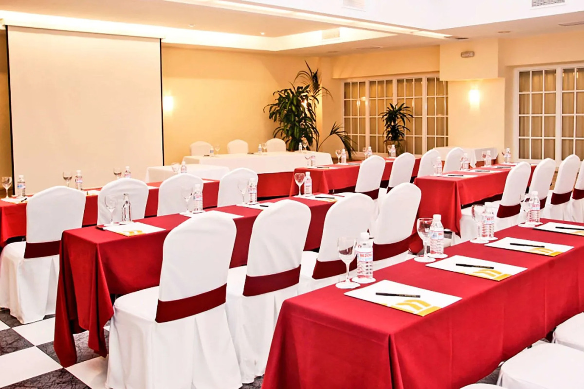 Hotel Sercotel Carlos III