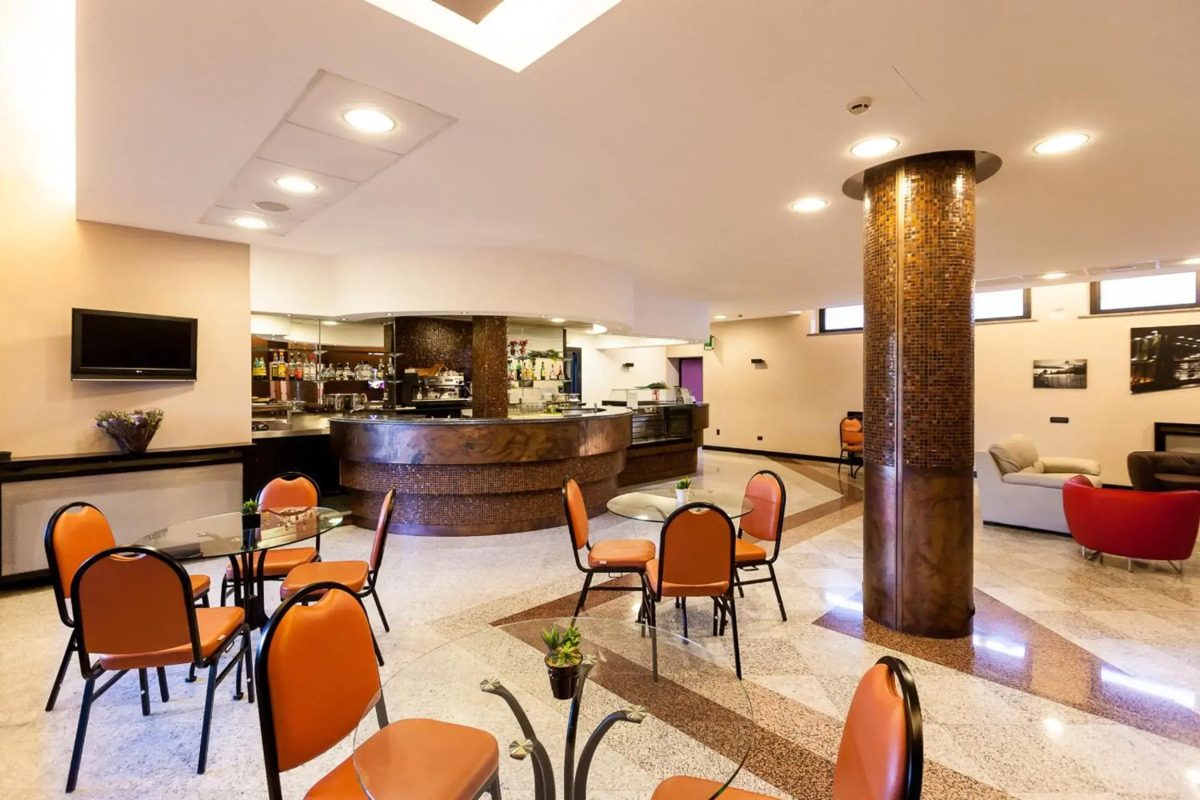 Blue Relais Maggiore