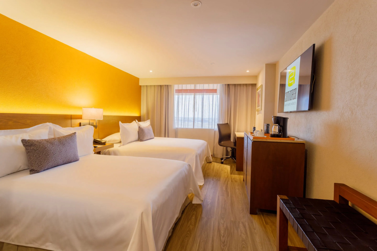 Отель Camino Real Aeropuerto Mexico