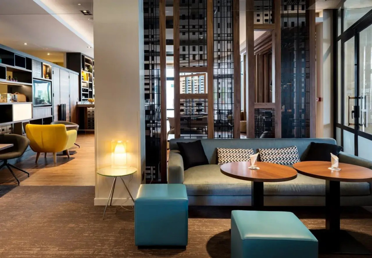 Hôtel l'Elysée Val d'Europe