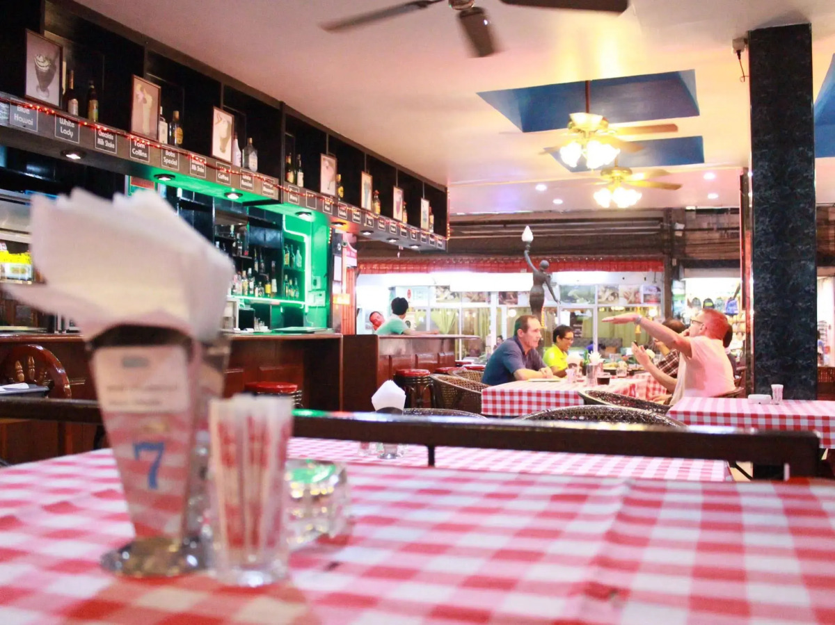 The Little Mermaid Guesthouse & Restaurant