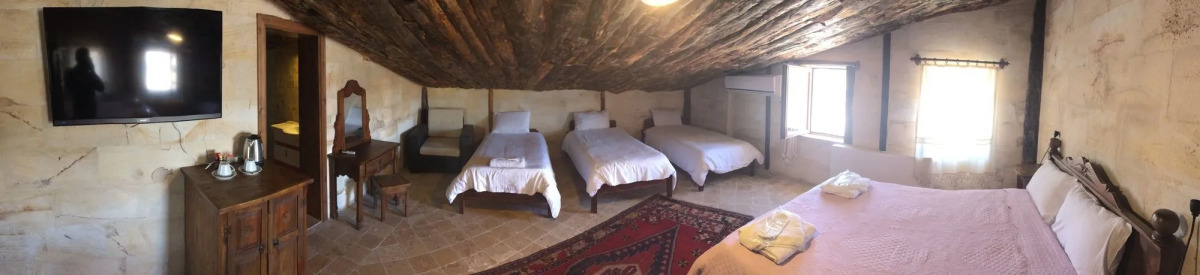 ShoeString Stone House