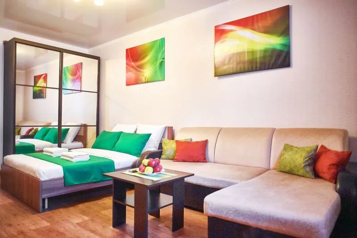 Апартаменты Пять Звезд  на пр-те Ленина, д. 135/2