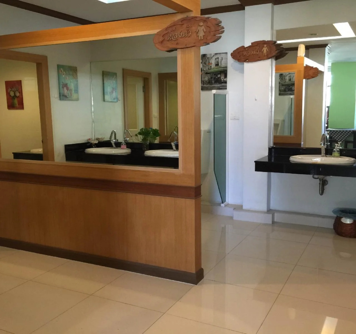 Green Harbor Hotel & Service Apartment