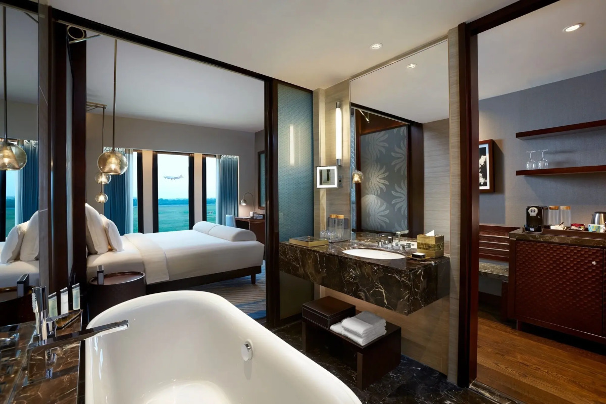 Pullman New Delhi Aerocity Hotel