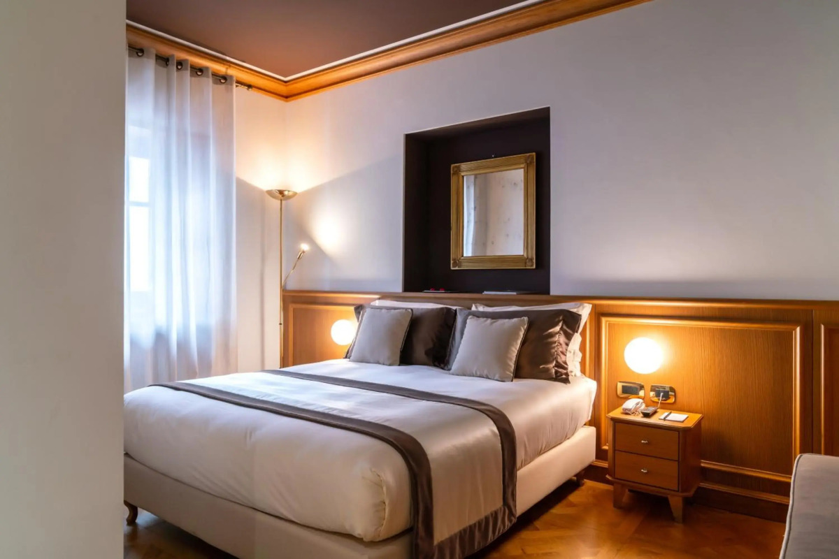 Ambra Cortina Luxury & Fashion Boutique Hotel