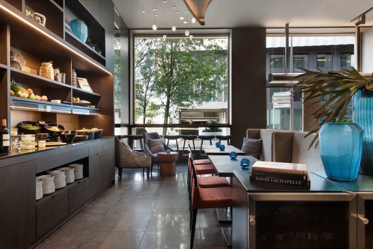 Renaissance Zürich Tower Hotel