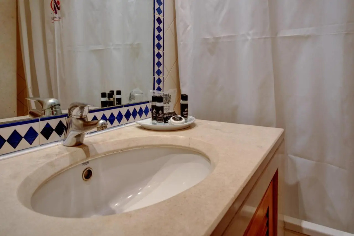 VIP Executive Eden Aparthotel