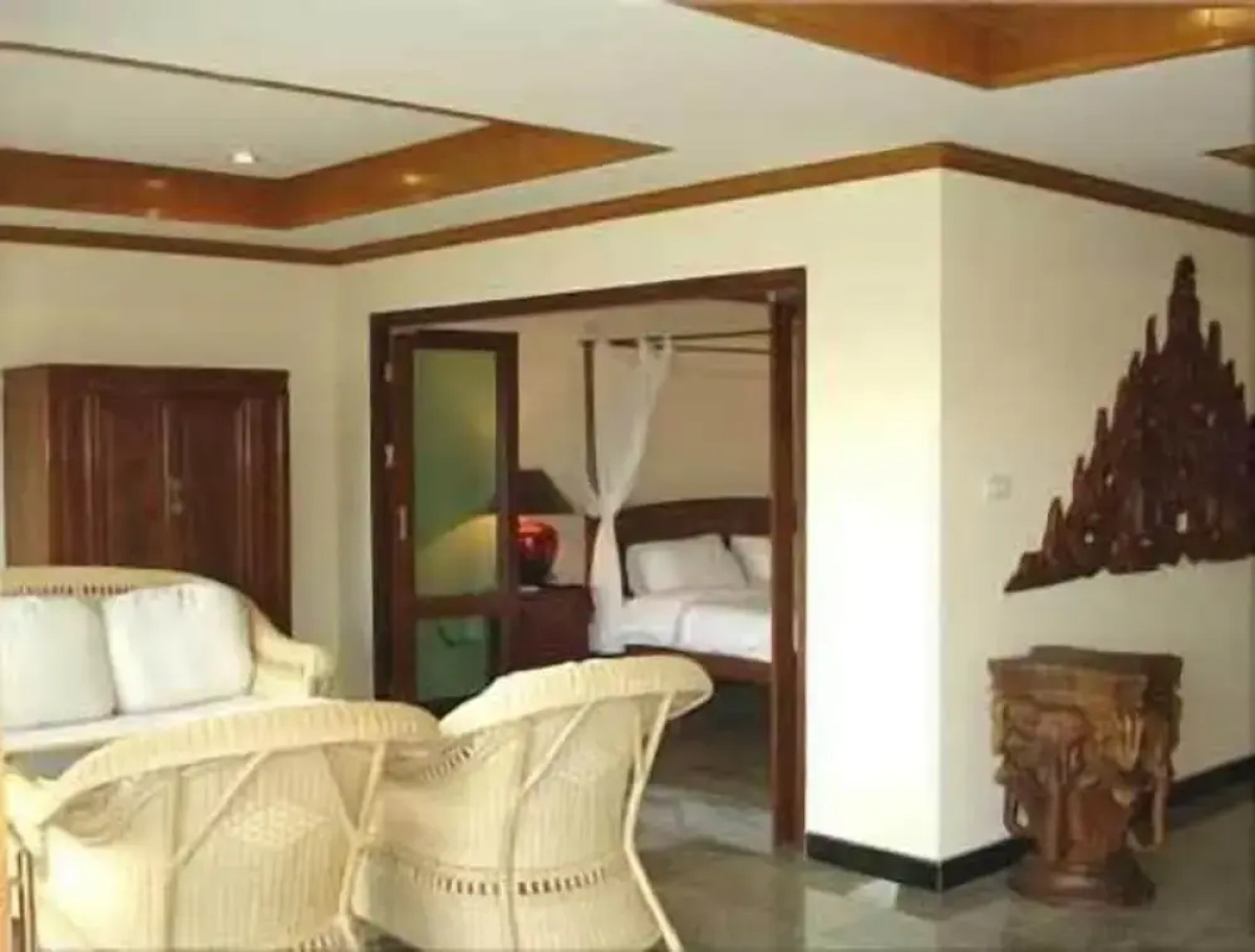 Prince Edouard Apartment & Resort