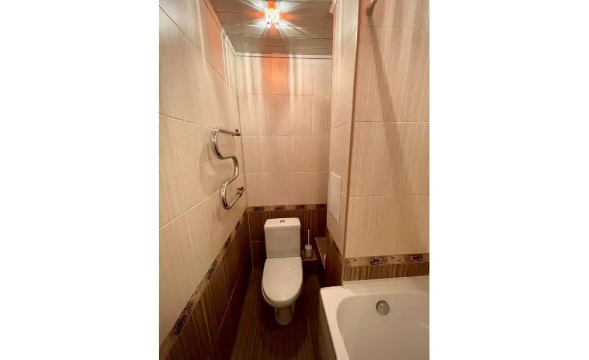 Home Hotel On Stroiteley 79