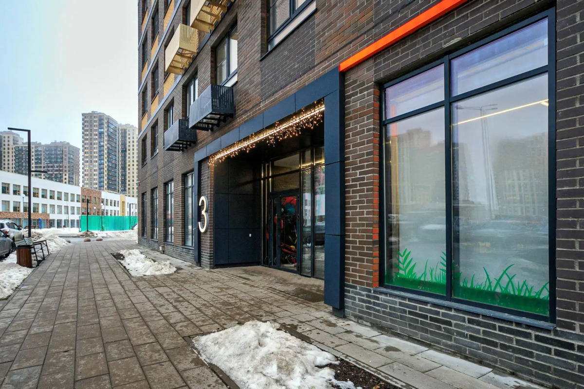 MaxRealty24 на улице Просторная 1