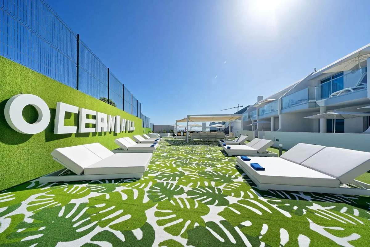 Apartamentos Blue Star