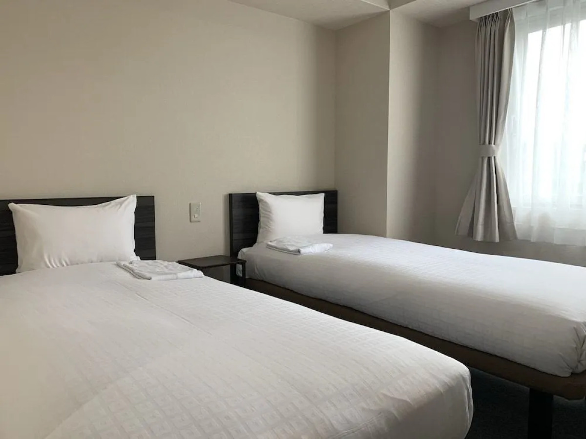 CHECKinn Osaka Shinimamiya