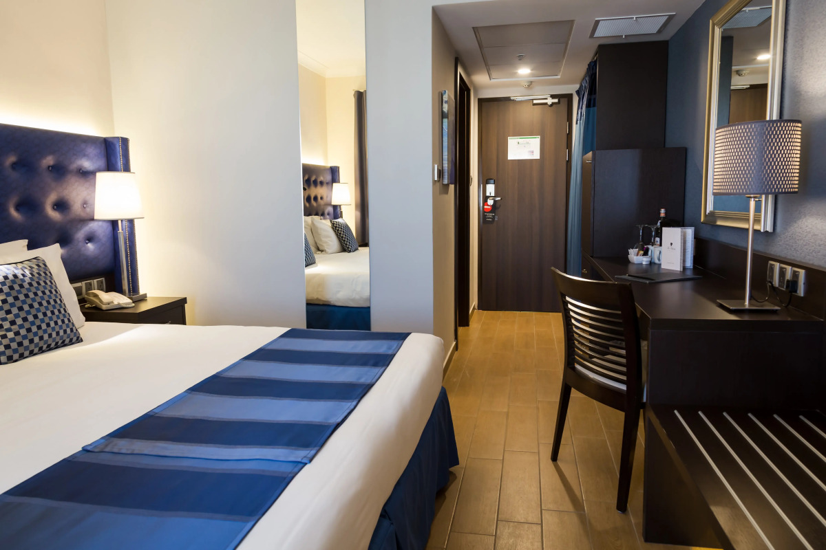 AX The Victoria Hotel