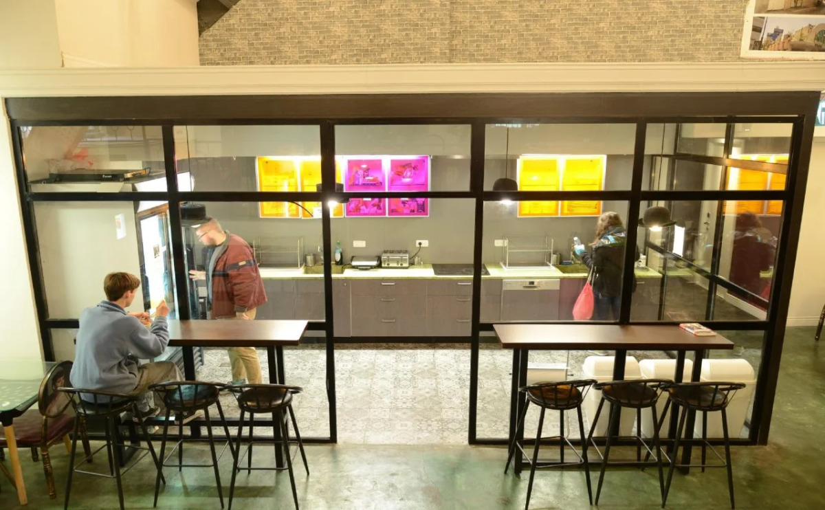 Cinema Hostel Jerusalem