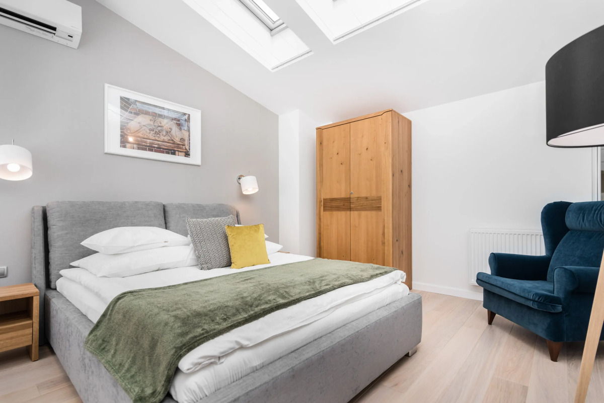 Venetian House Market Square Aparthotel