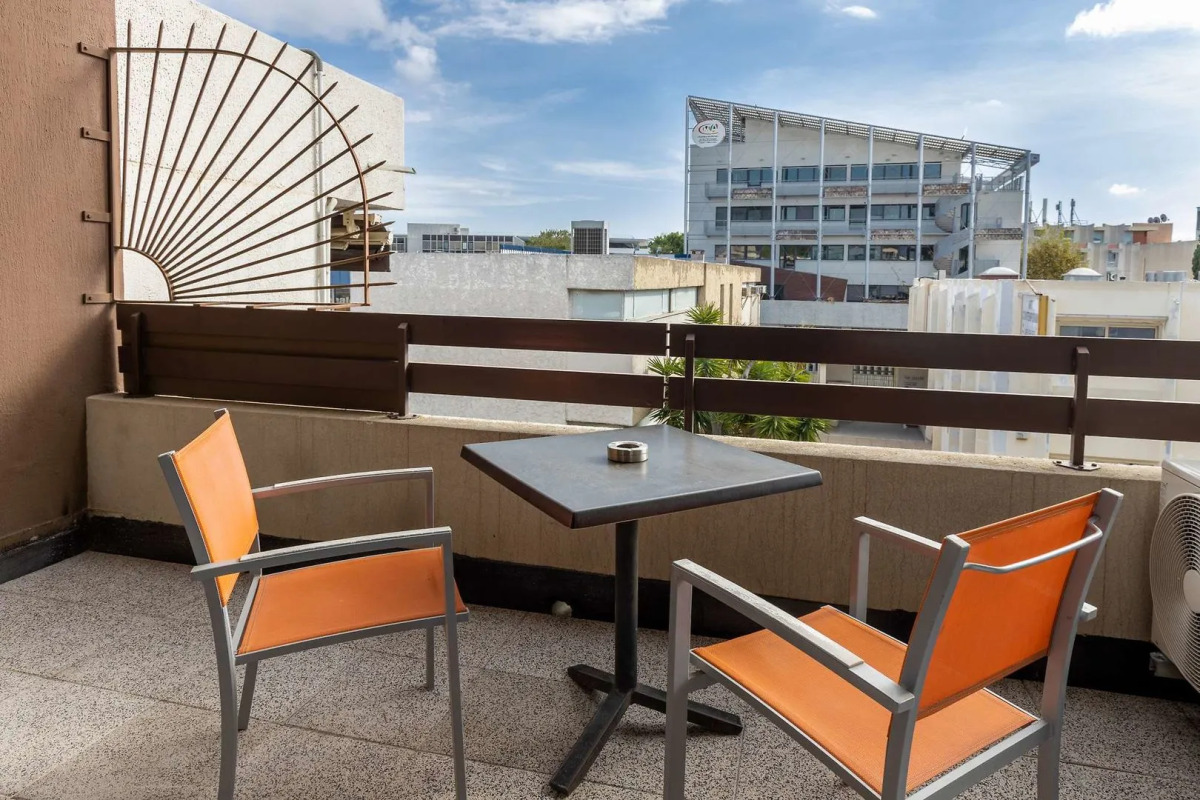 The Originals City, Hôtel Galaxie, Nice Aéroport