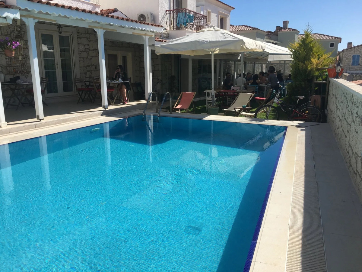 Alacati Eldoris Otel