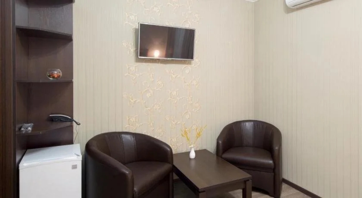 Отель «Элегант»