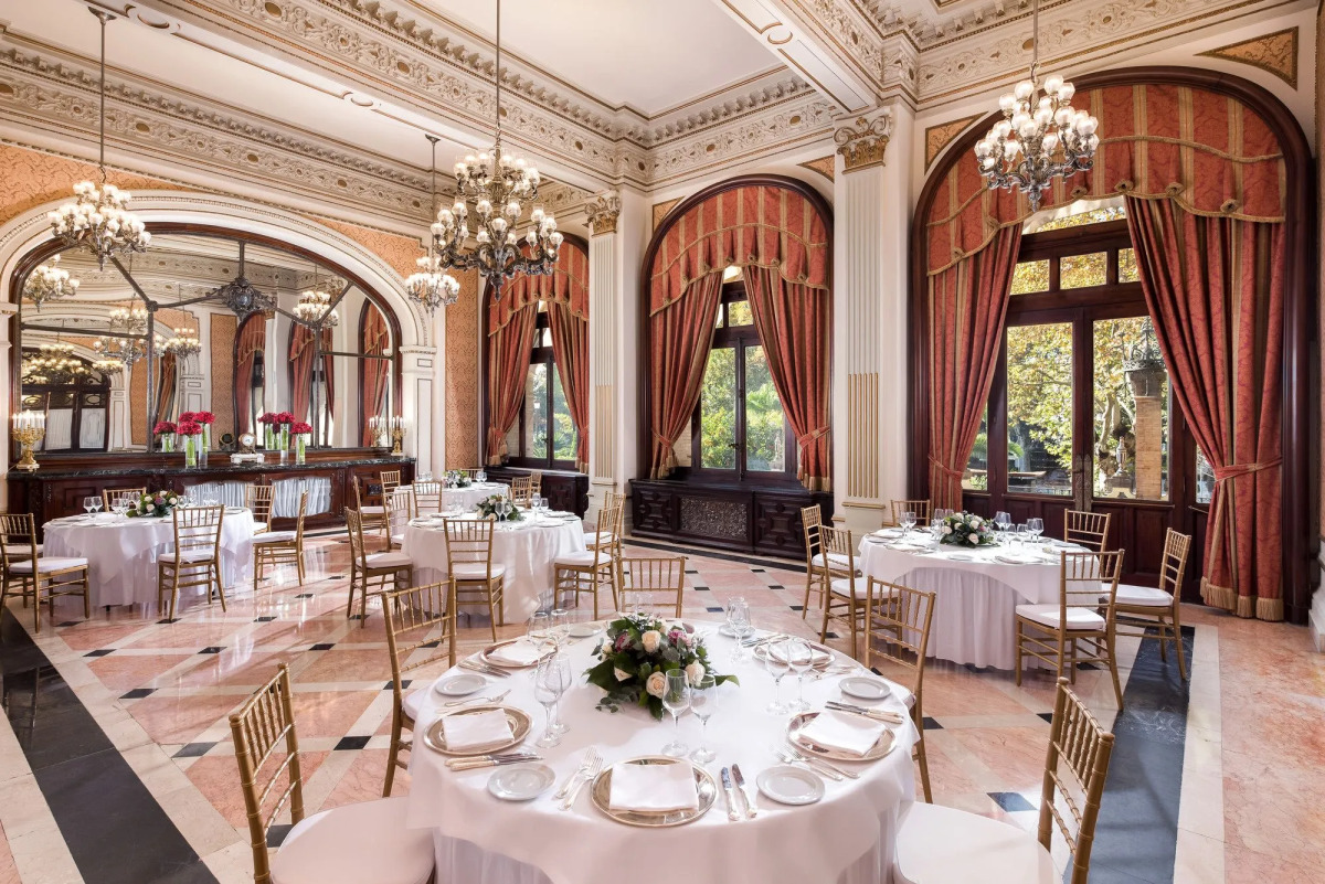 Отель Alfonso XIII, a Luxury Collection Hotel, Seville