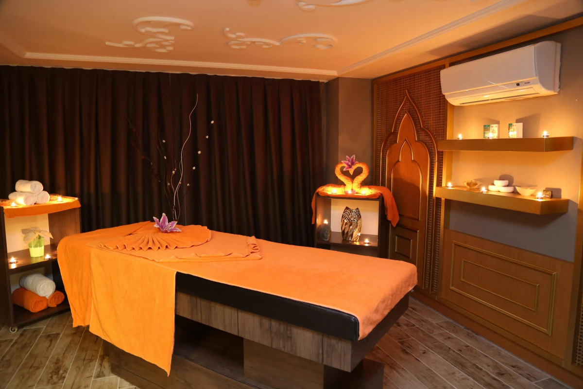 J'adore Deluxe Hotel & Spa