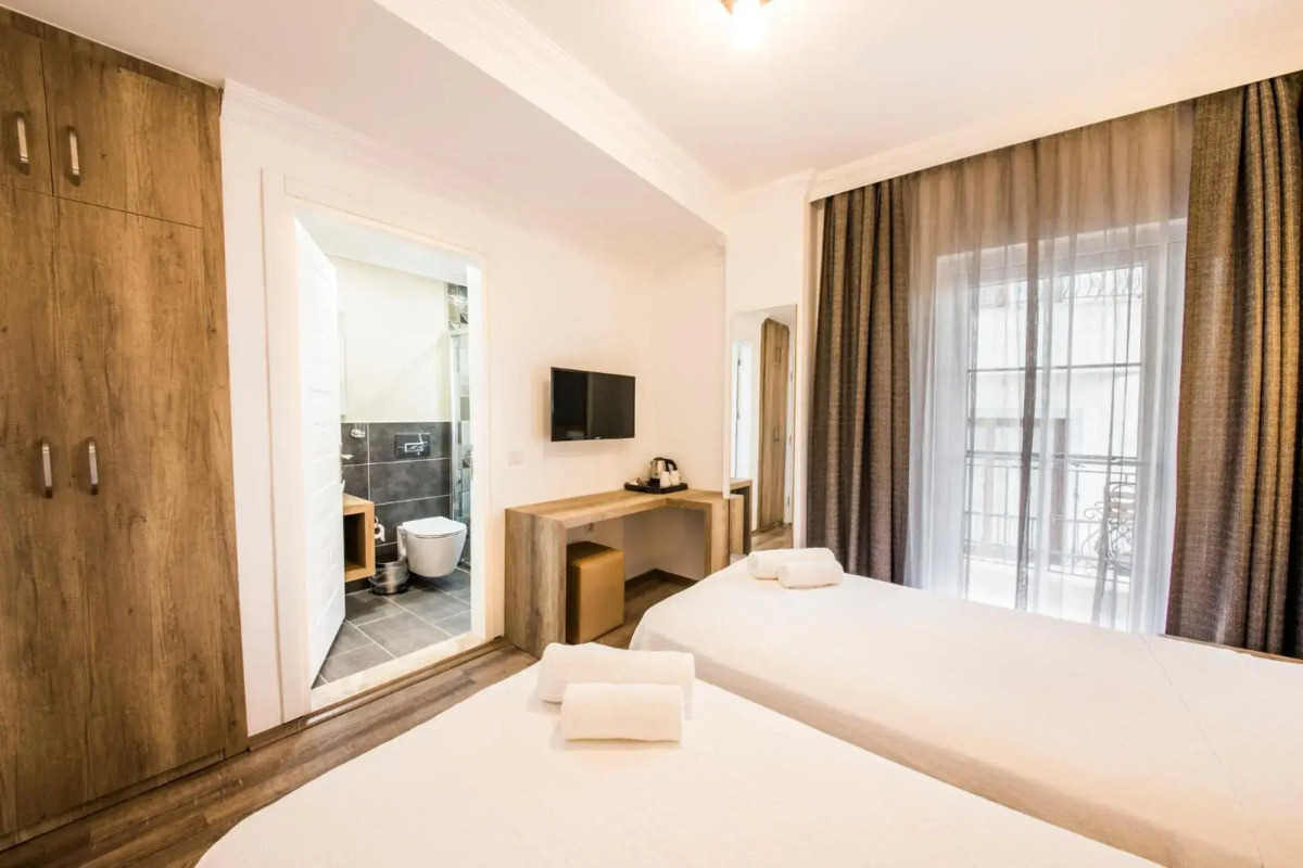 Dekatria Rooms & Aparts