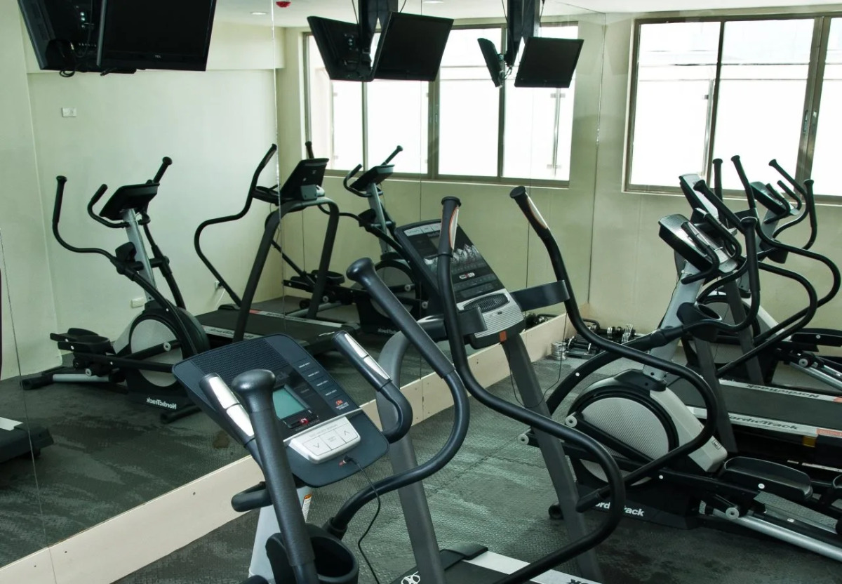 Diamond Suites and Residences