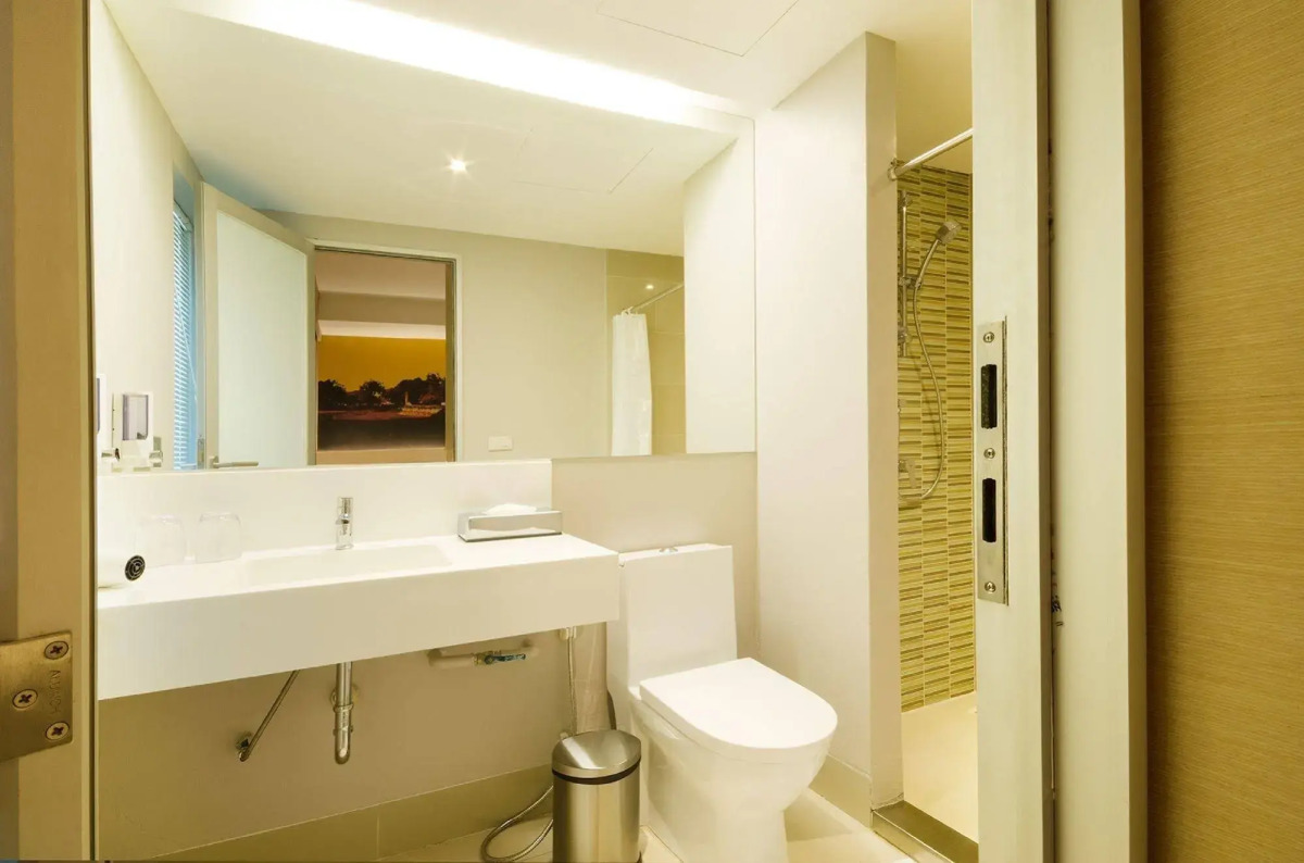 Bizotel Premier Hotel & Residence