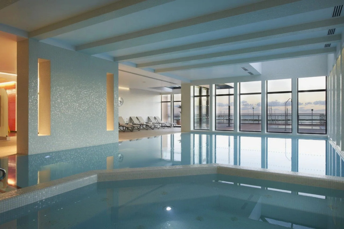 Real Marina Hotel & Spa