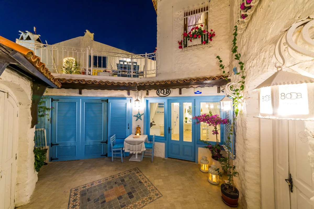 8 Oda Boutique Homes